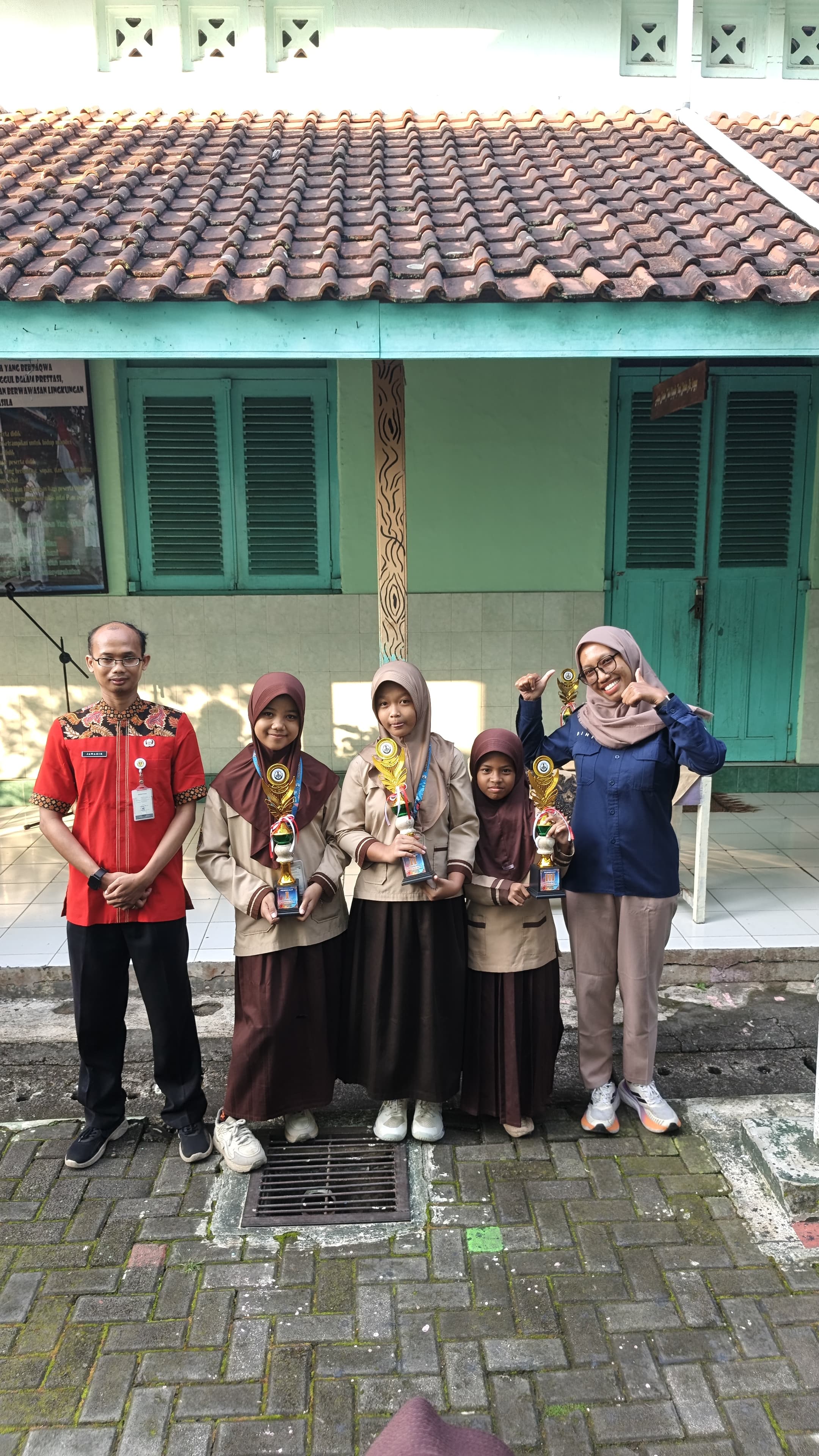 Piala 4